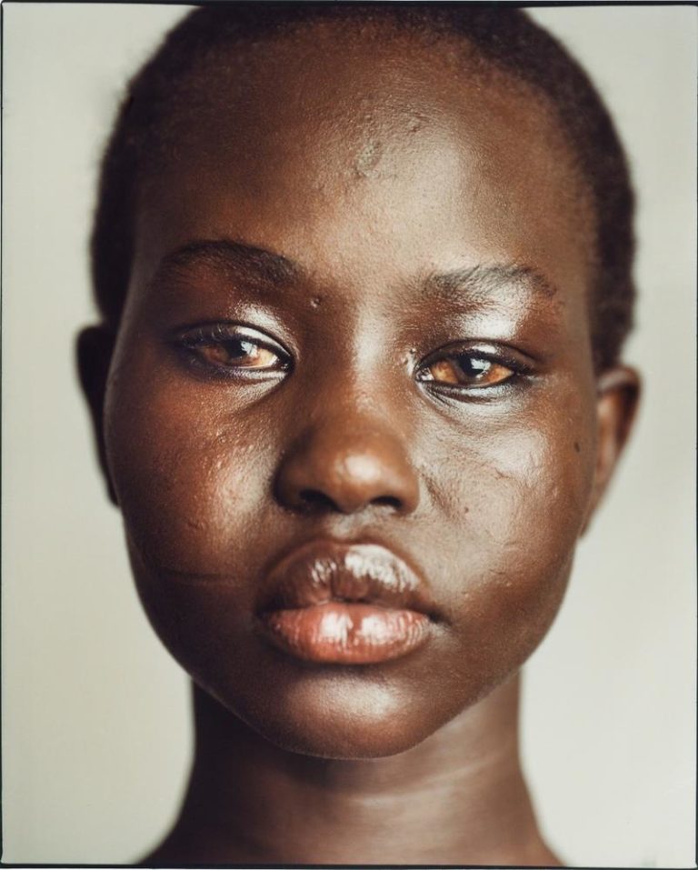 how to photograph a model